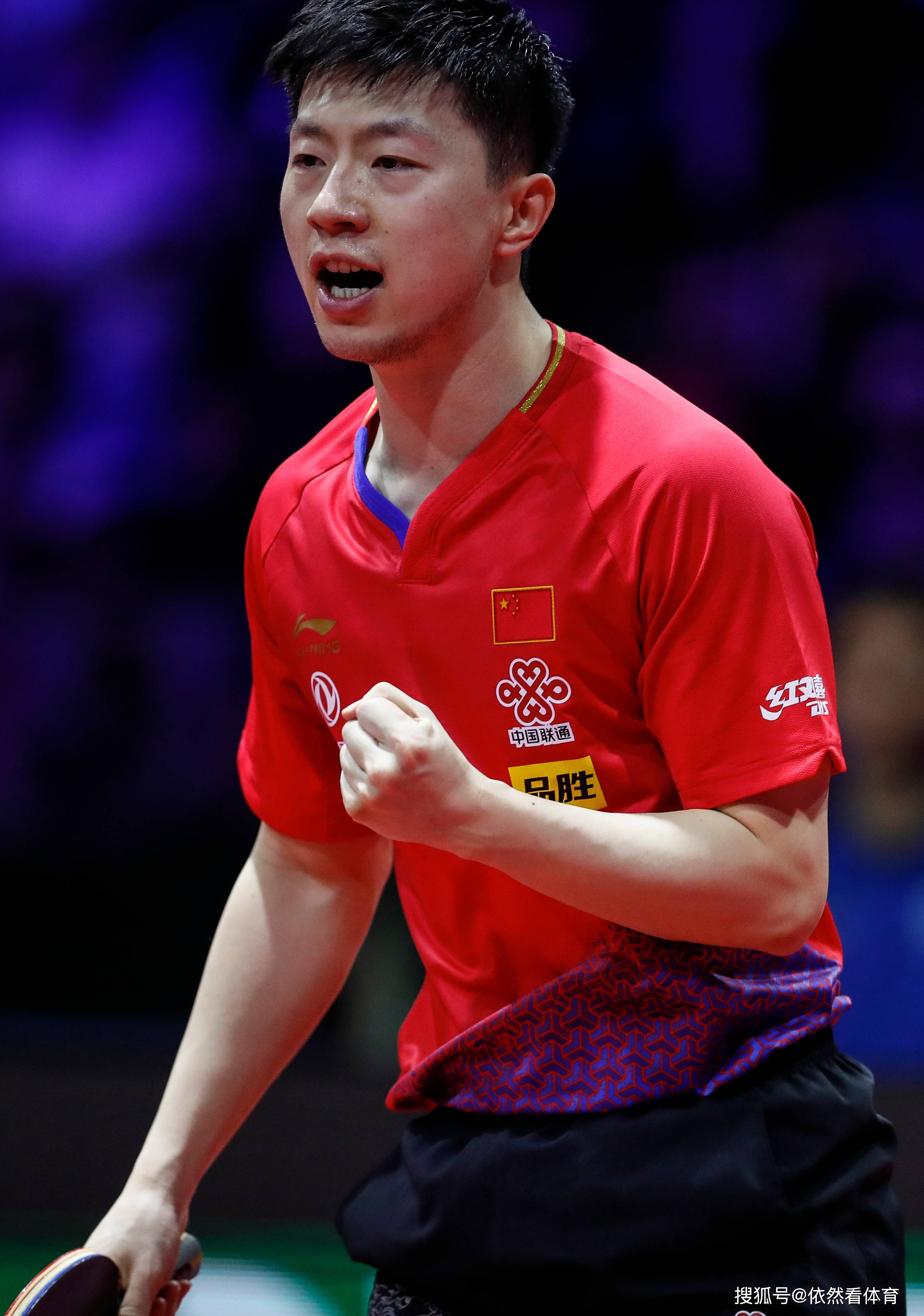 台上一战成 台上一战成