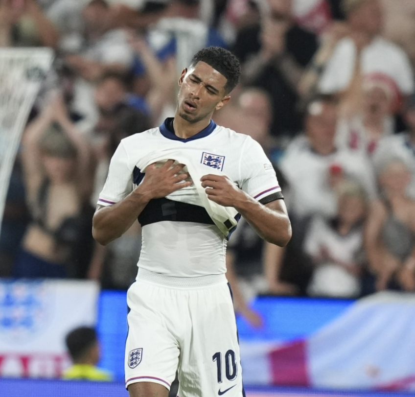 足球界发生 足球界发生